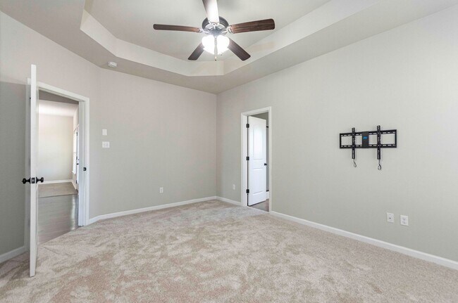 Building Photo - 132 Timber Edge Dr