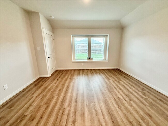 Building Photo - 7534 Coral Ter Dr