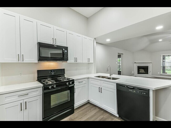 Building Photo - 3627 Liles Ln