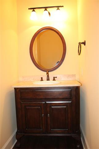 Building Photo - 1835 Olney Dr