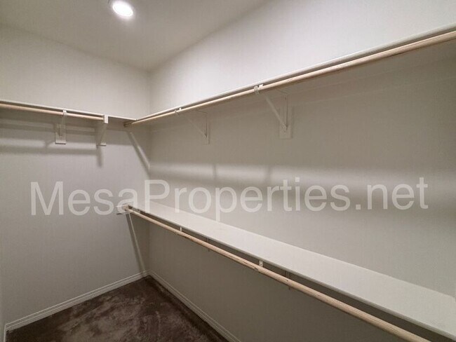 Building Photo - 16680 Wyndham Ln