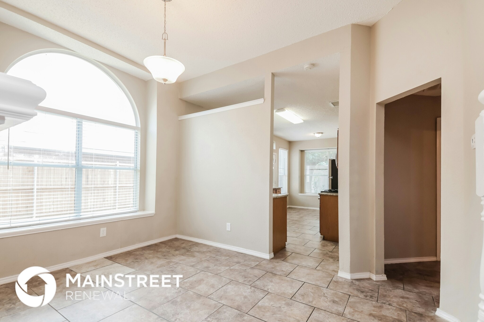 Building Photo - 1521 Cool Springs Dr