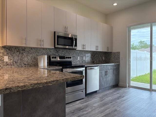 Building Photo - 5 Rosecroft Ln