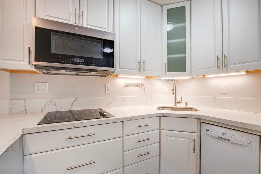 Building Photo - 3776 Alabama St