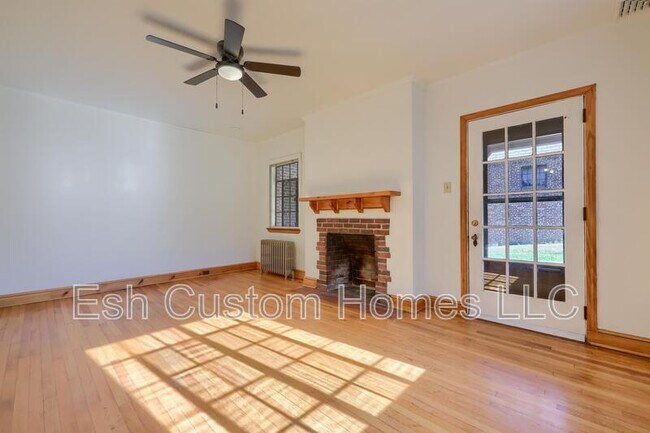 Building Photo - Safe Harbor Village - 3