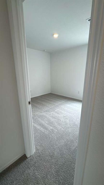 Building Photo - 379 Keefer