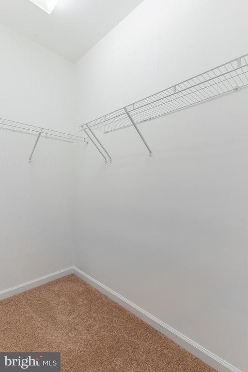 Building Photo - 42769 Keiller Terrace