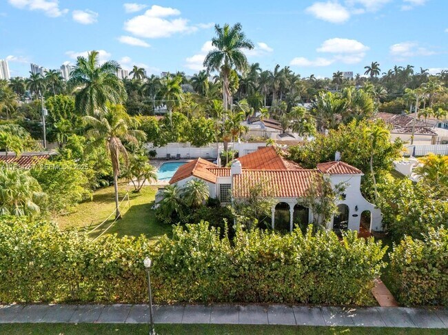 Building Photo - 1134 Harrison St