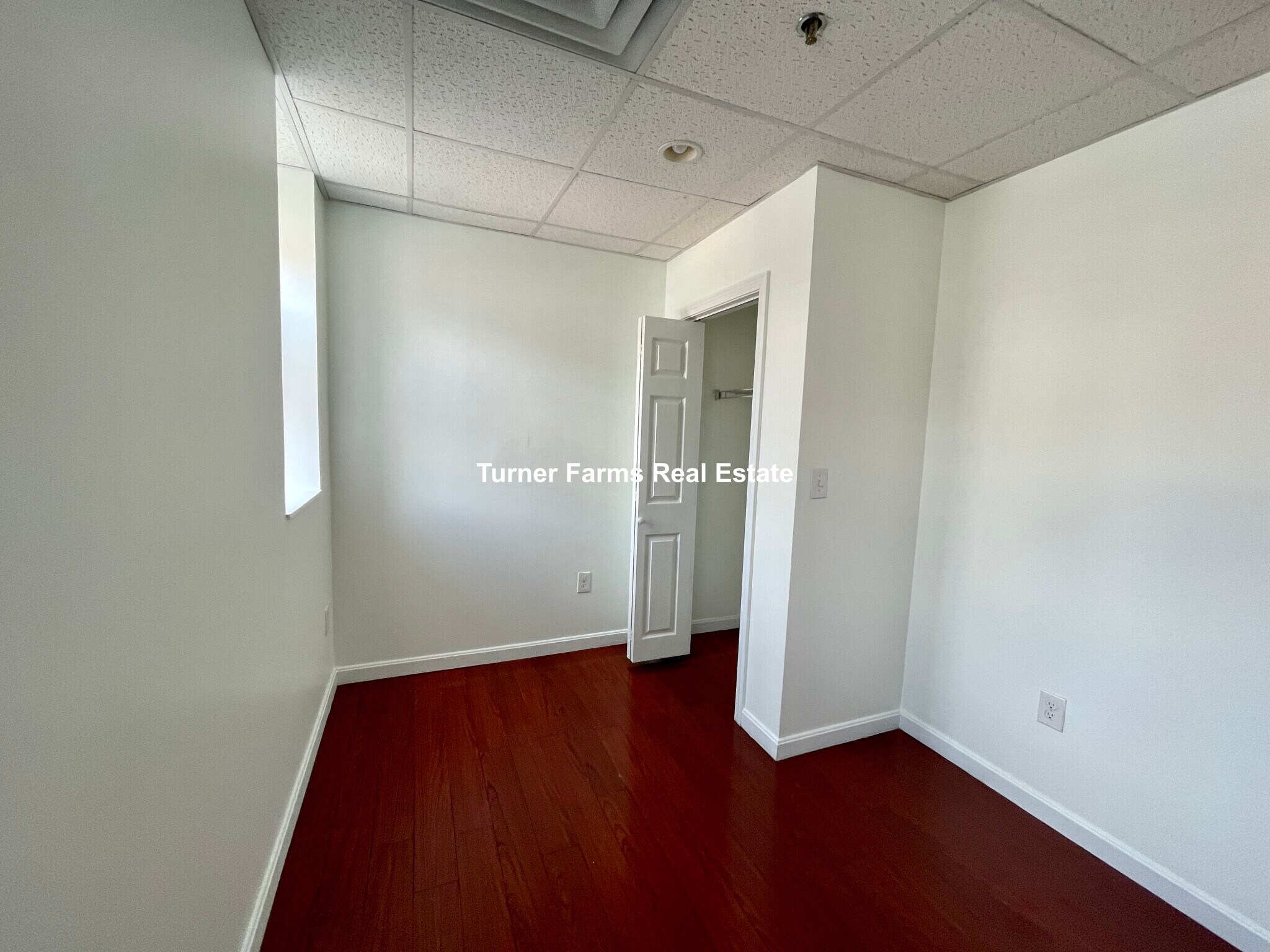 Building Photo - 72 Kneeland St