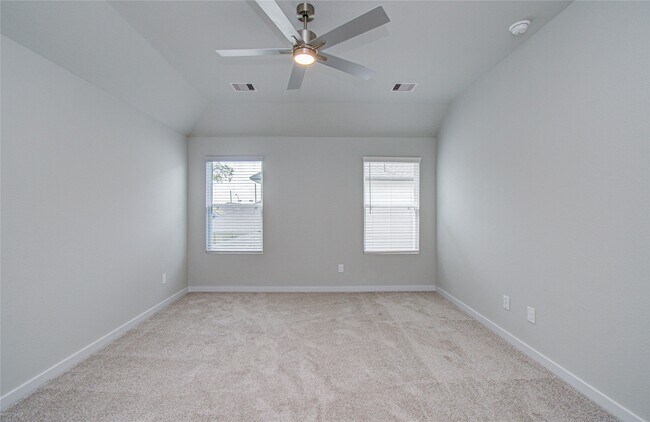 Building Photo - 15723 Telge Rd