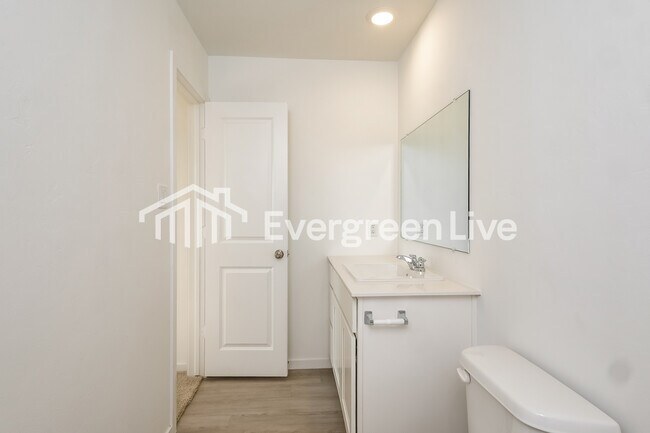 Building Photo - 9612 NW 125th St