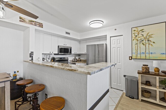 Building Photo - 1801 N Flagler Dr