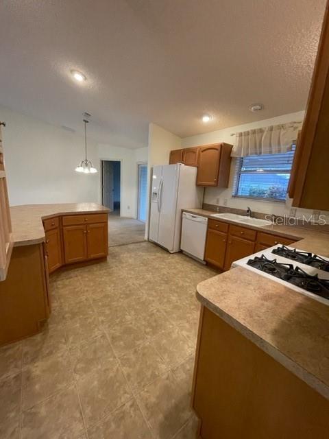 Building Photo - 1704 Lisette Way