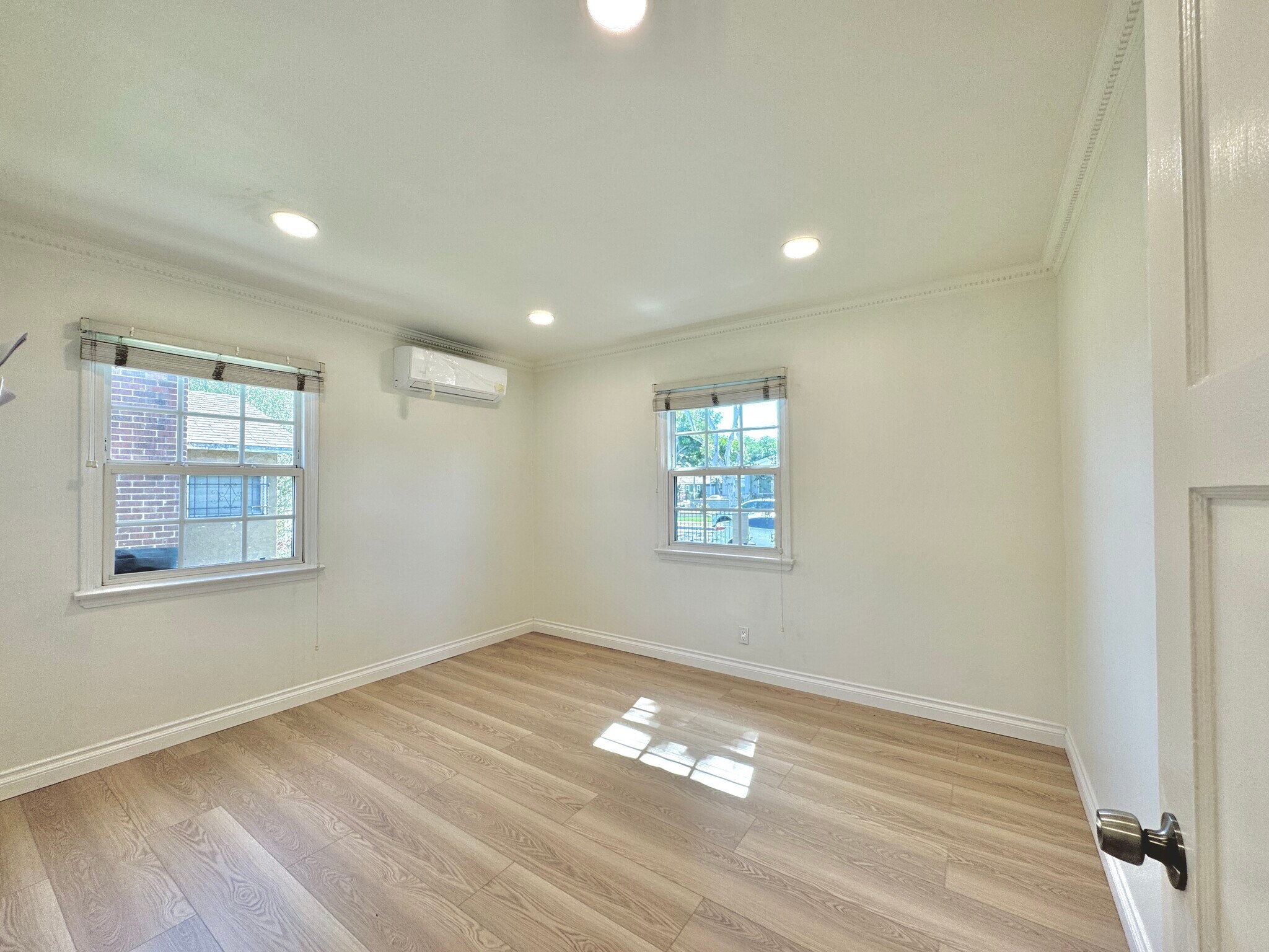 bedroom 2 - 11720 Utah Ave