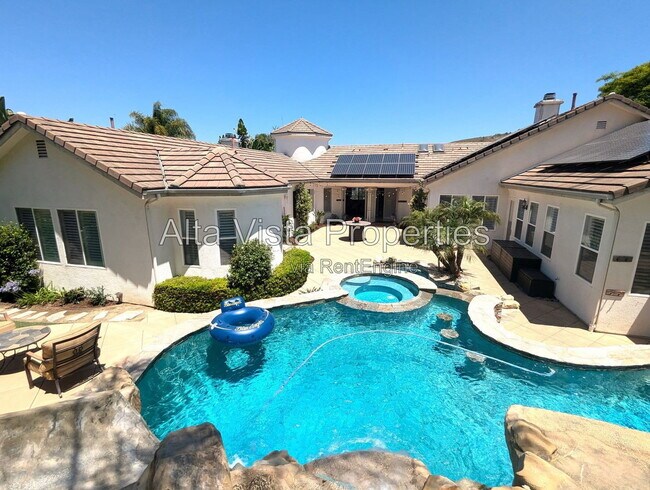 Building Photo - 9129 White Alder Ct