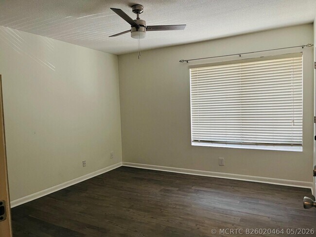 Building Photo - 815 Boynton Beach Blvd