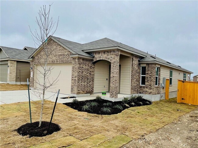 Building Photo - 108 Guardian Angel Ct