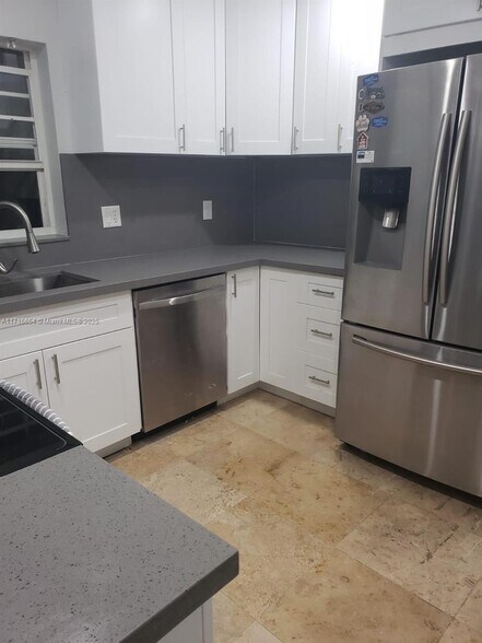 Building Photo - 242 SW 159th Way