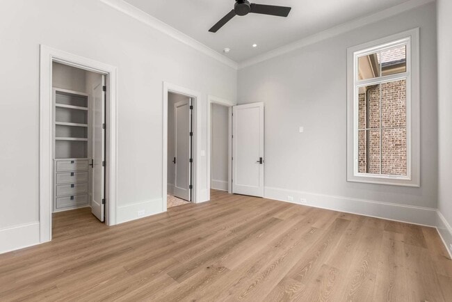 Building Photo - 8115 Devens Dr