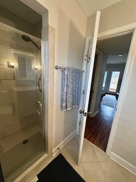 Building Photo - 1018 Sir Lancelot Ln