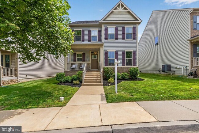 Building Photo - 5861 Oakdale Vlg Rd