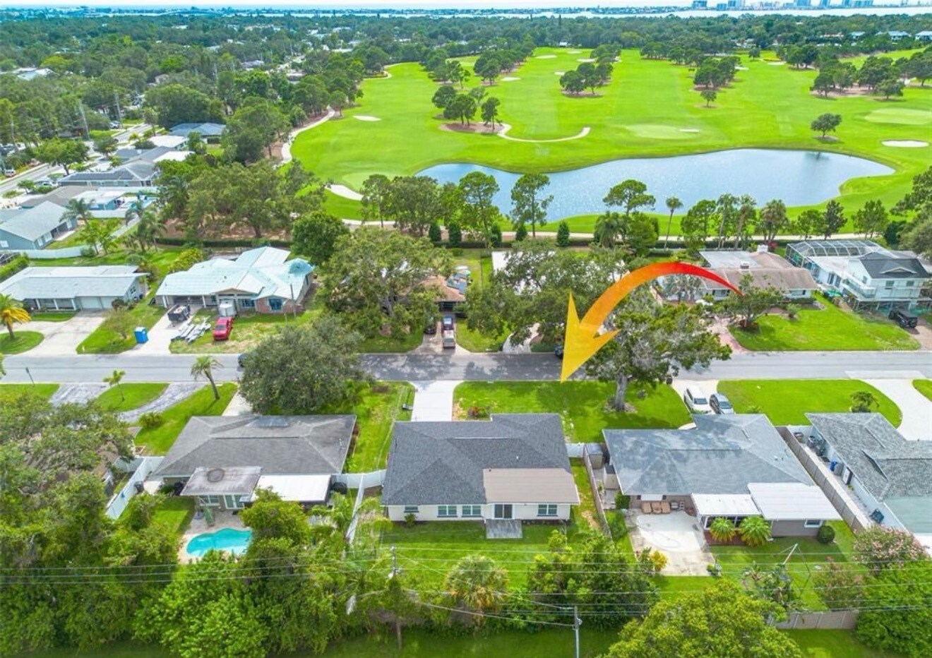 Building Photo - 1723 Cypress Ave