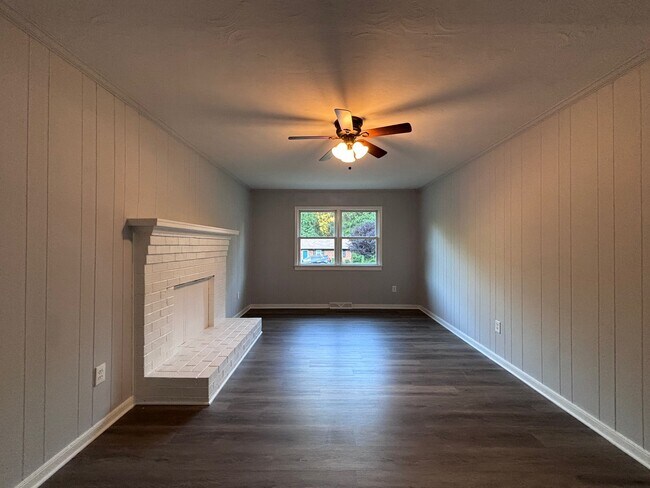 Building Photo - 2710 Puckett Ct