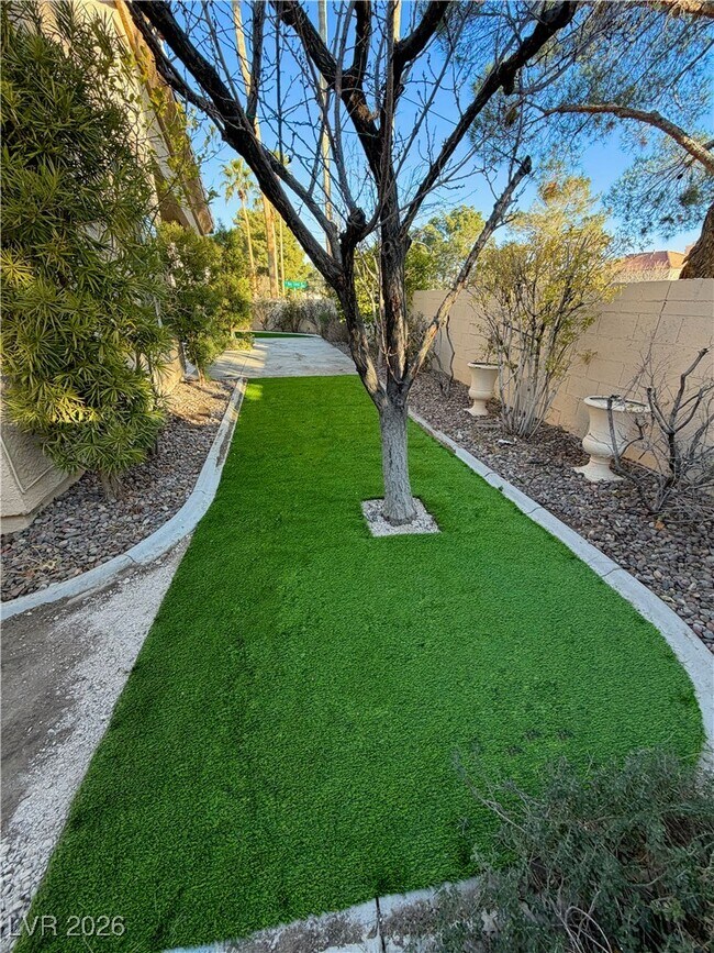 Building Photo - 2528 Huber Heights Dr