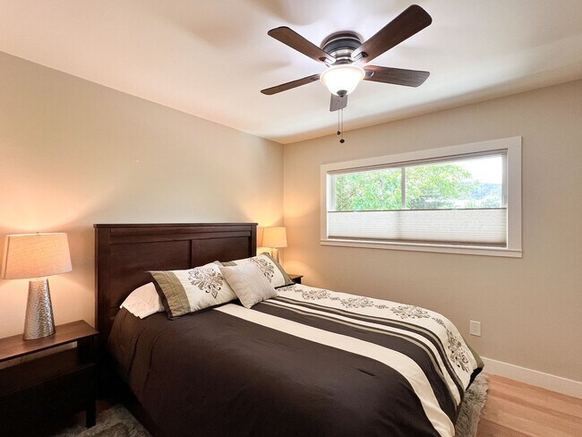 Building Photo - Beautiful Single-Level Home Located in the...