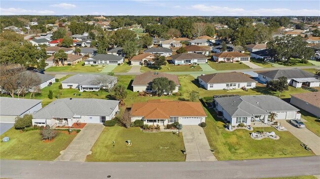 Building Photo - 8478 SW 61st Terrace Rd