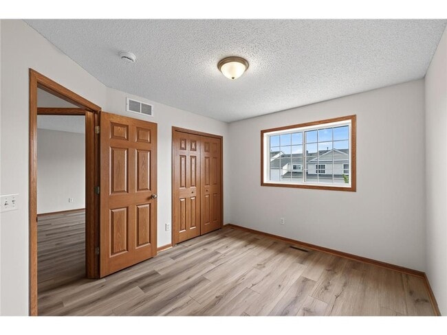 Building Photo - 6581 Olive Ln N