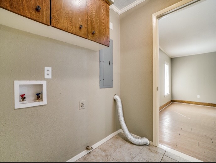 Building Photo - 11227 Drummond Dr