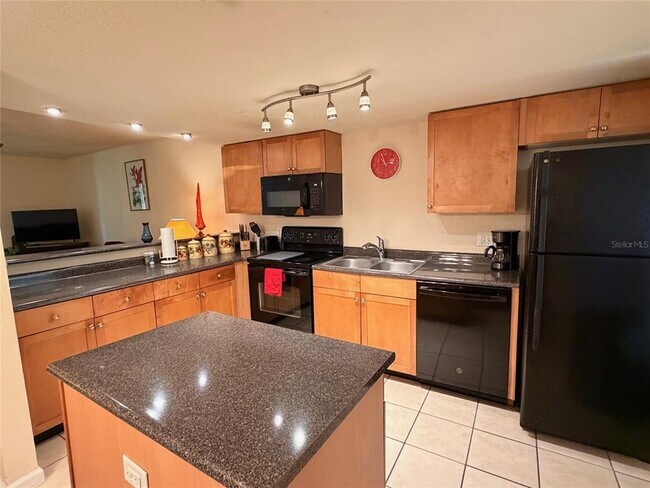 Building Photo - 1810 NW 23rd Blvd