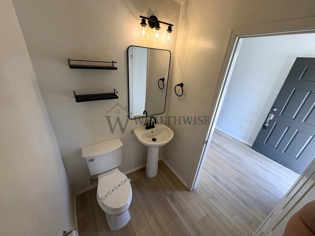 Building Photo - 3 Bedroom 2.5 Bath Home for Rent in Red Rock Village I Solar I 39912 S Farmers Way, Red Rock, AZ ...