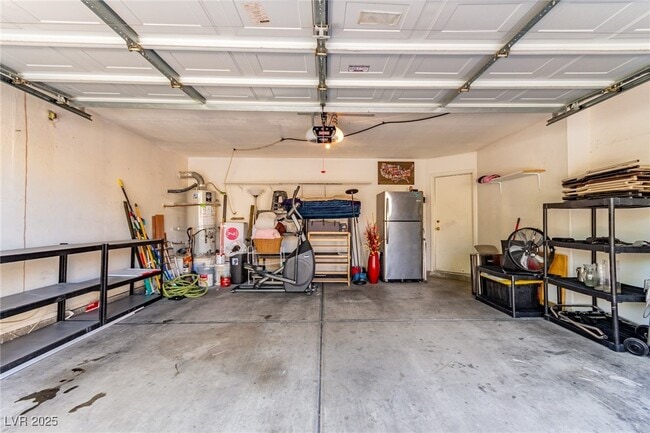 Building Photo - 8612 Sierra Cima Ln