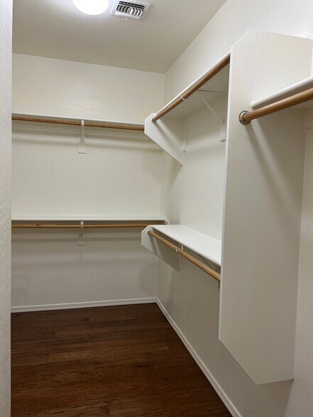 Building Photo - 17923 W Port Au Prince Ln