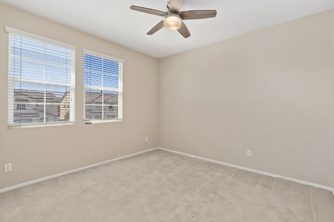 Building Photo - 35848 Nonnie Dr