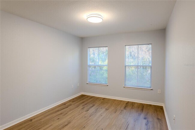 Building Photo - 8208 Downpatrick Ct