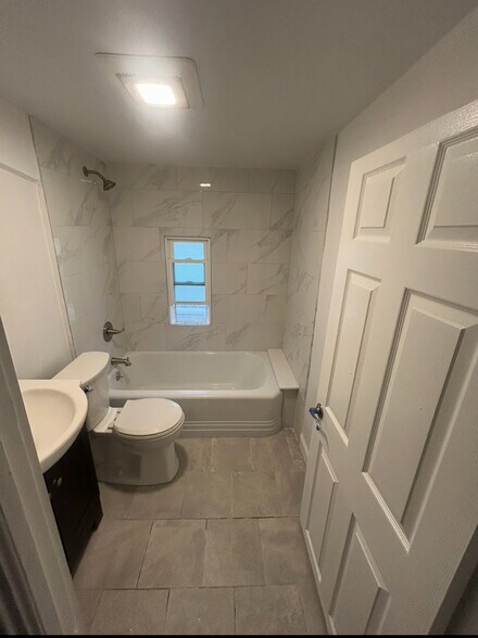 Building Photo - 58 Belmount Ave