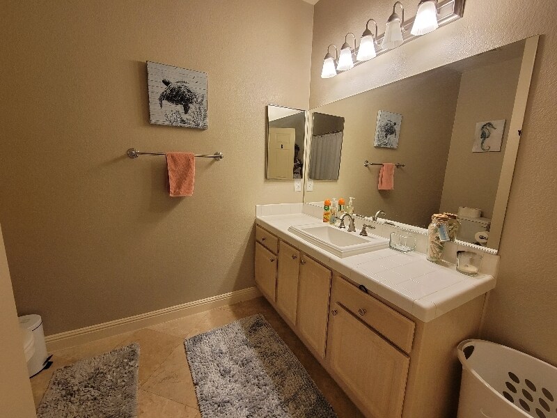 Building Photo - 5250 S Rainbow Blvd