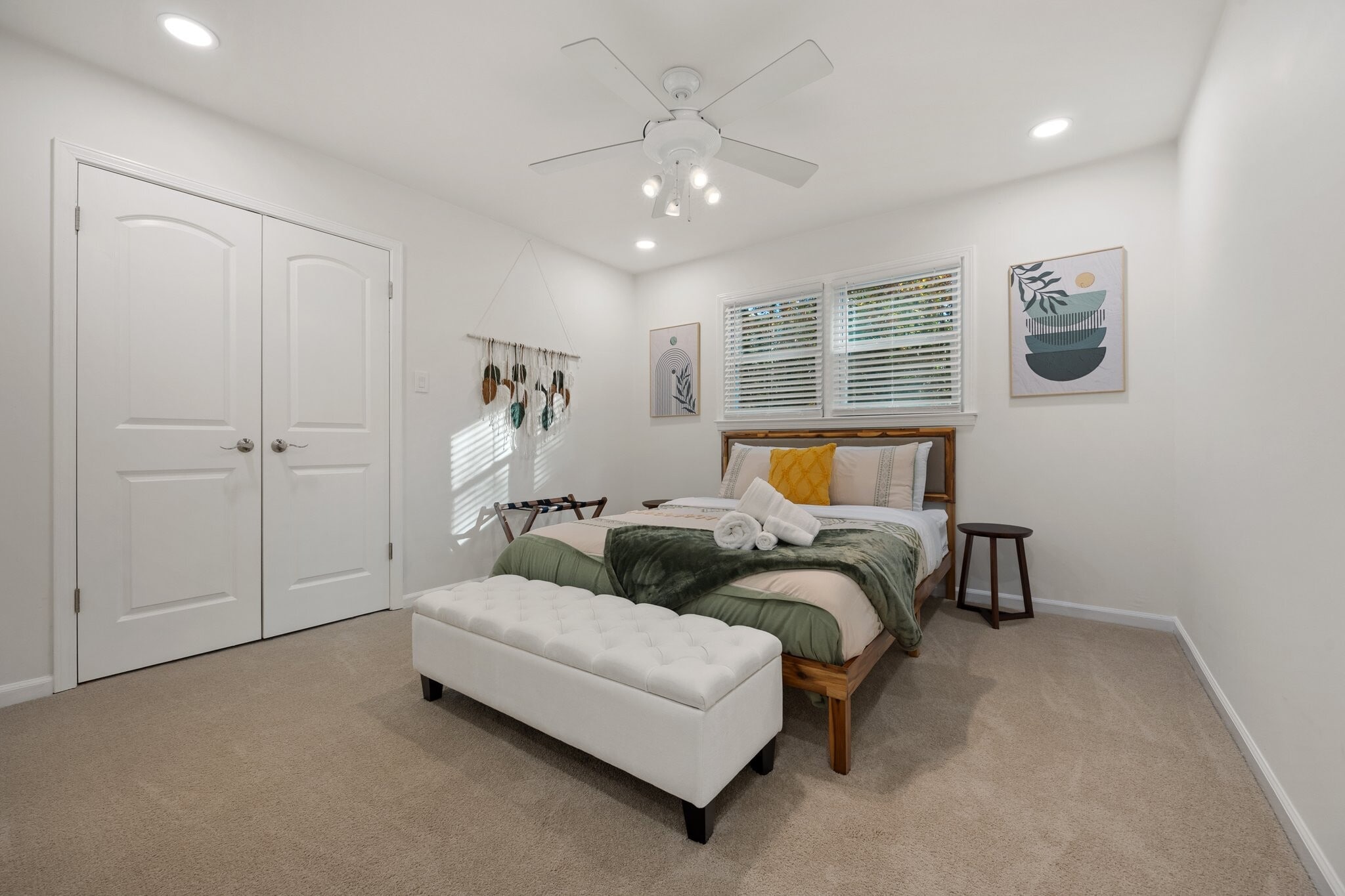 Building Photo - 82 Vanessa Dr