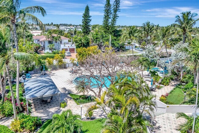 Building Photo - 2851 S Ocean Blvd