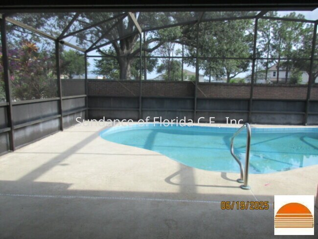 Building Photo - SUMMER'S HERE IT'S GREAT TO HAVE A POOL HO...