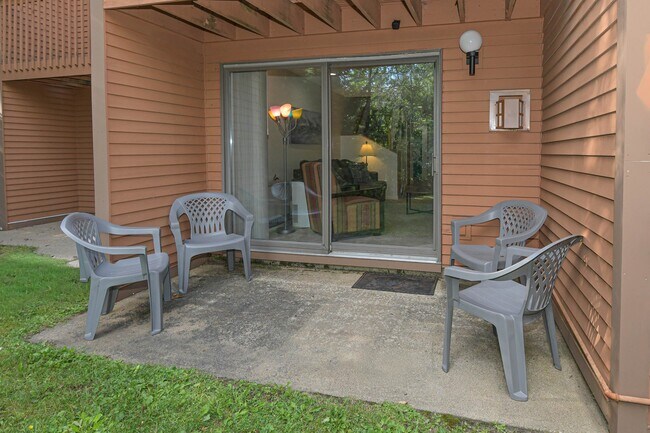 Building Photo - 24 Nordic Wilderness Rd