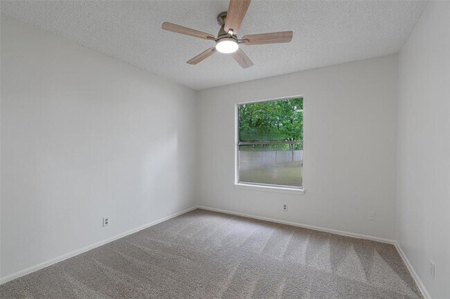 Building Photo - 2616-2618 Audubon Pl