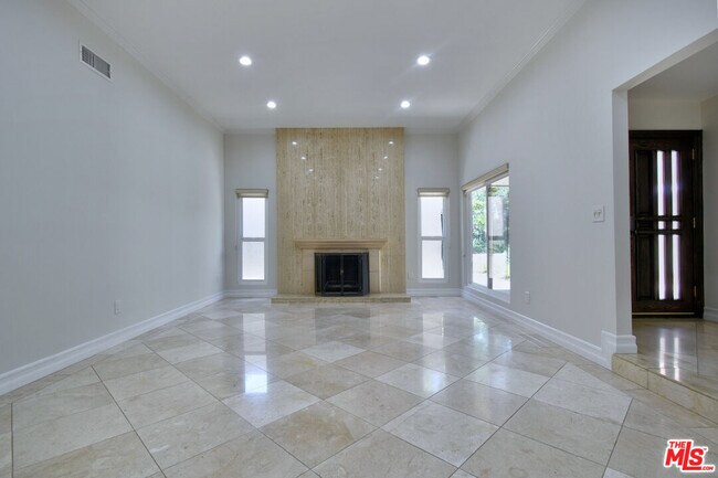Building Photo - 23637 Park Belmonte