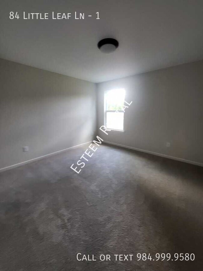 Building Photo - 84 Little Leaf Ln