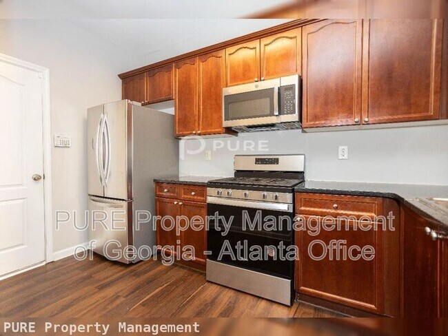 Building Photo - 5905 Oakbrook Lake Ct