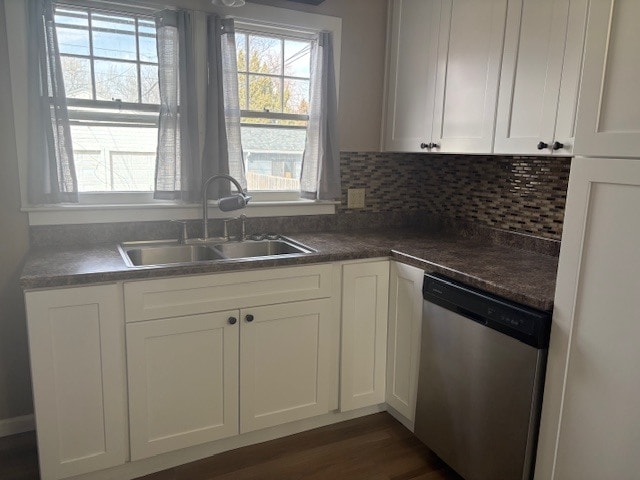 Building Photo - 720 E 15th St