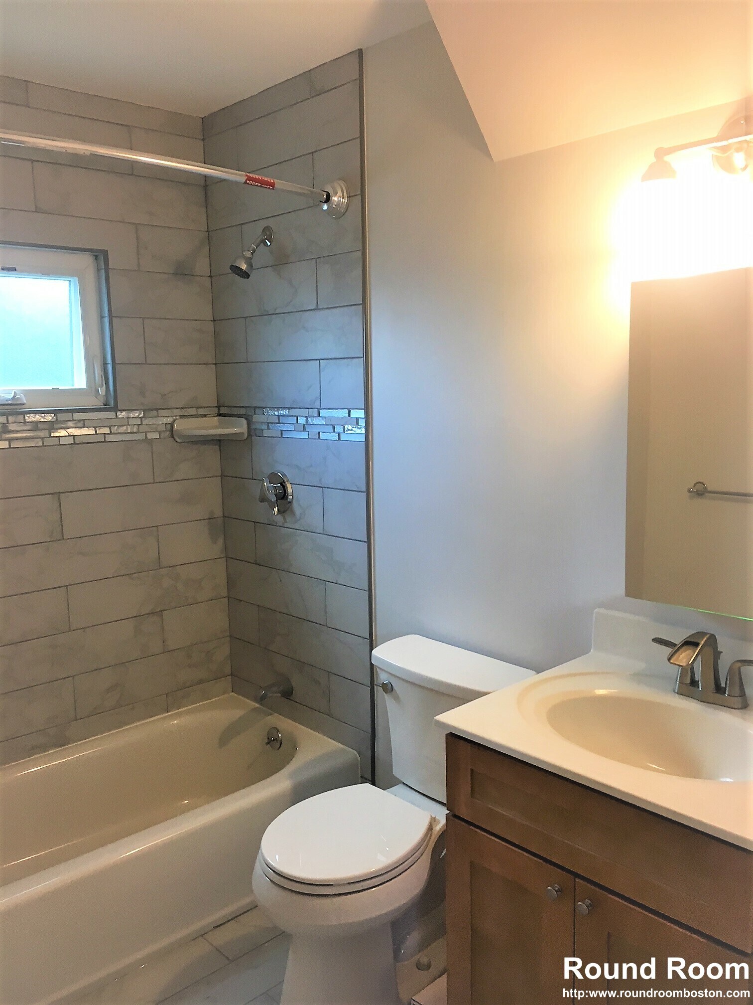 Building Photo - 384 Washington St